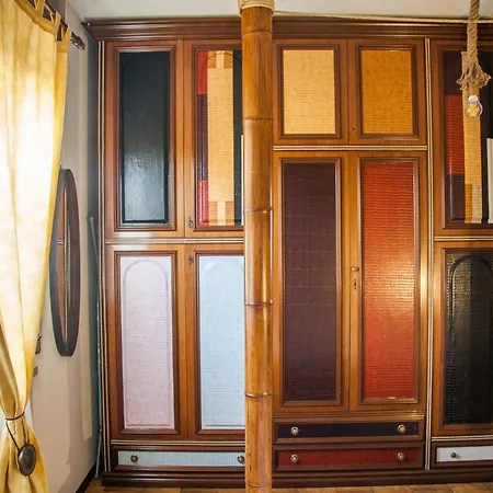 Manticus Apartment
